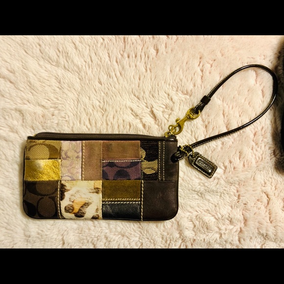 Coach Wristlet - Picture 2 of 5